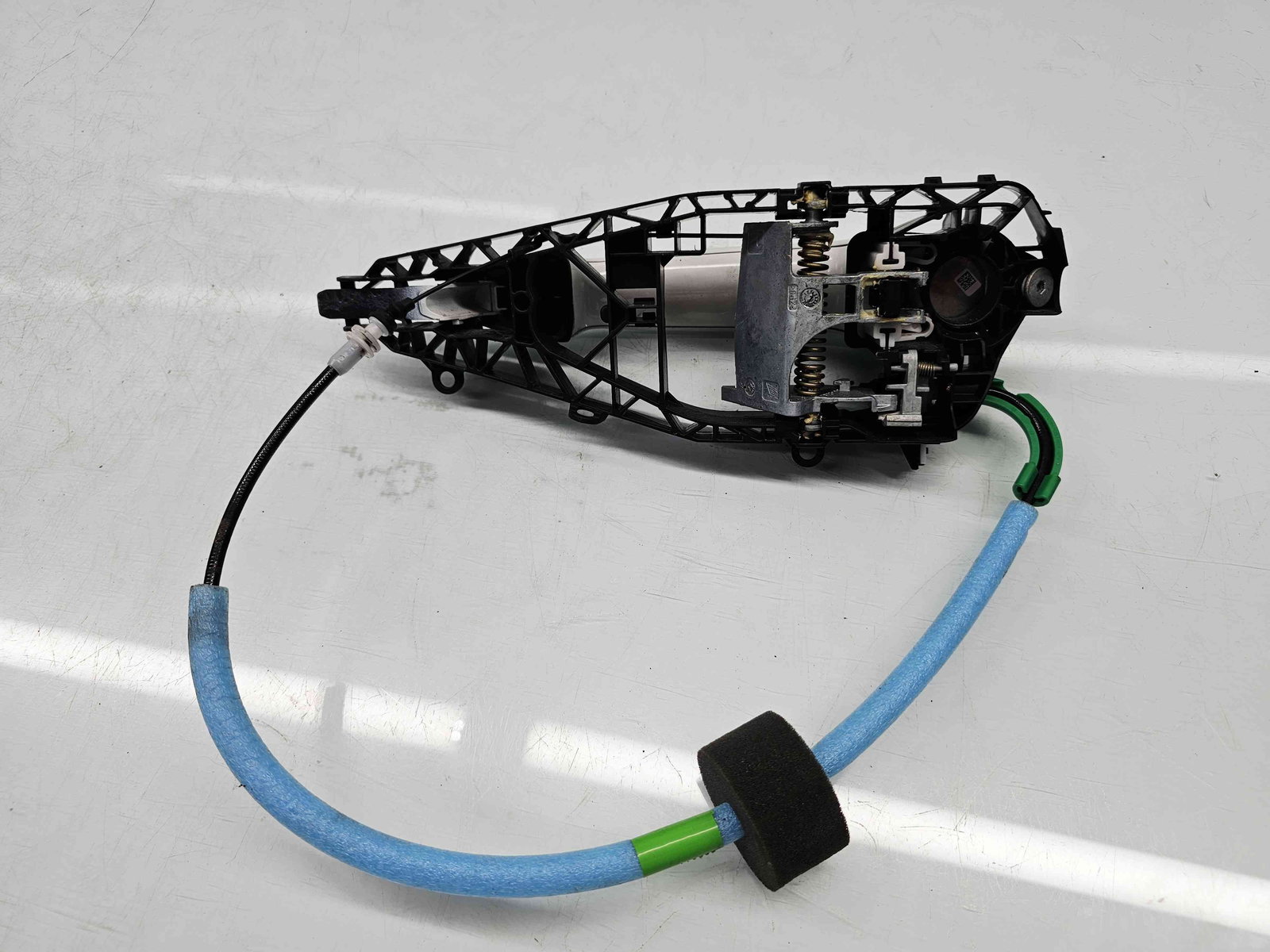 Maner usa dreapta spate Bmw X1 (F48) [Fabr 2016-2022] 300 Alpinweiss III - imagine 3