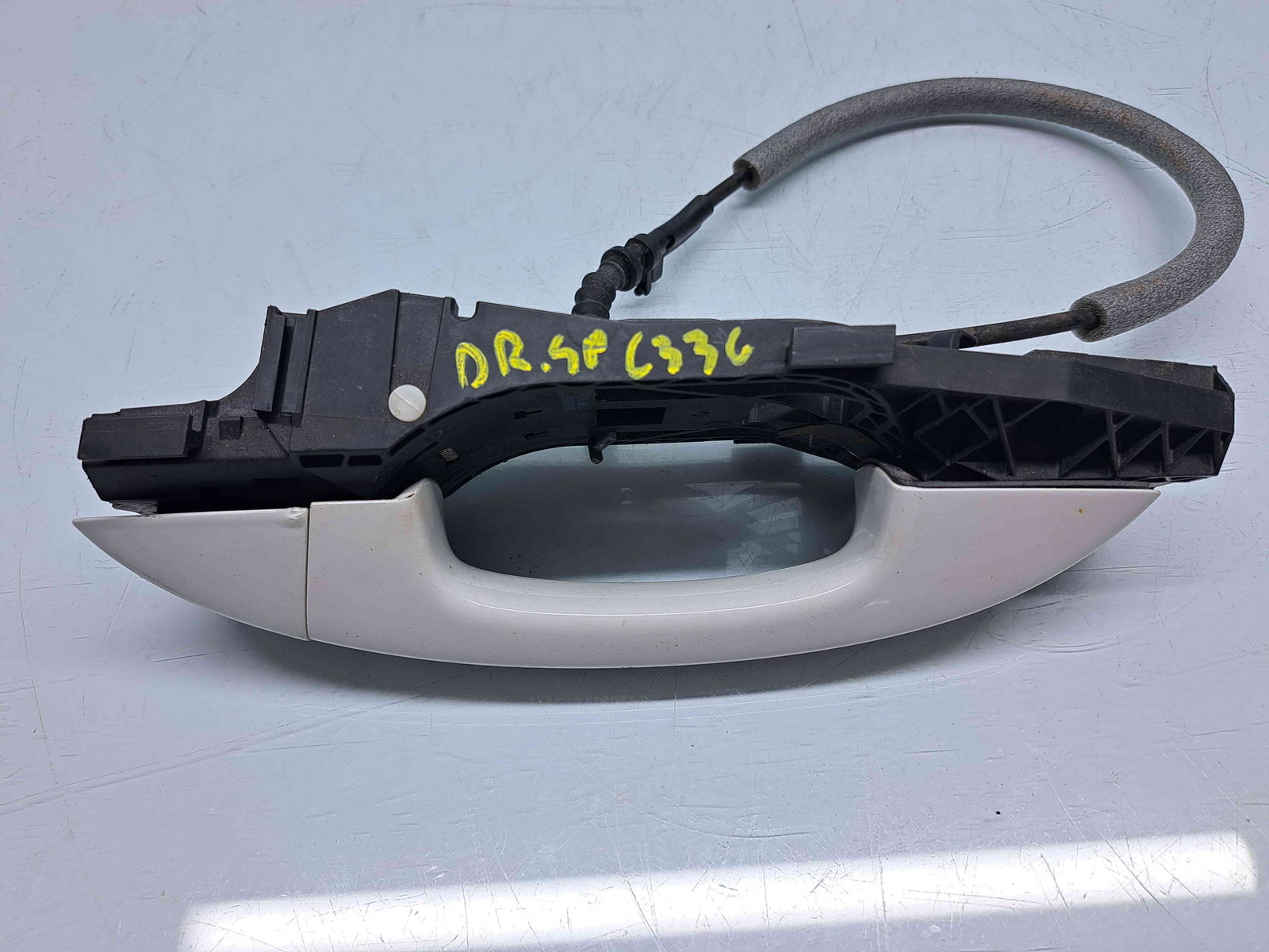 Maner usa dreapta spate Volkswagen Golf 6 (5K1) GTI [Fabr 2009-2013] LB9A - imagine 4