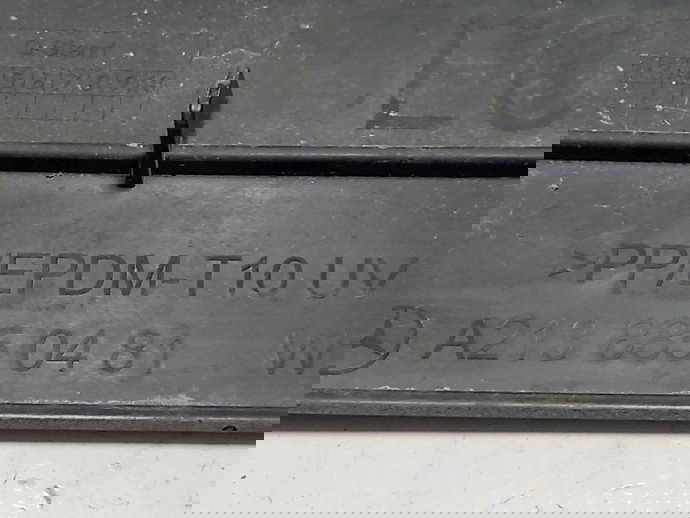 Suport accesorii A2138850481 Mercedes E220 W213 2.0 2016-2021