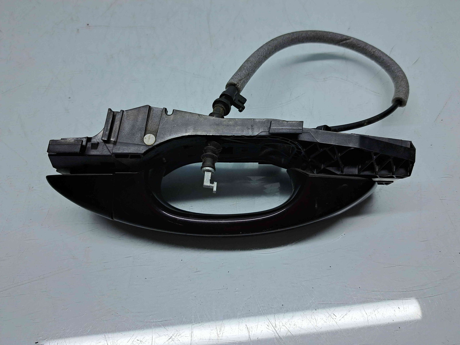 Maner usa dreapta spate Seat Leon ST Combi (5F8) [Fabr 2013-2018] facelift 5H0839885H - imagine 4