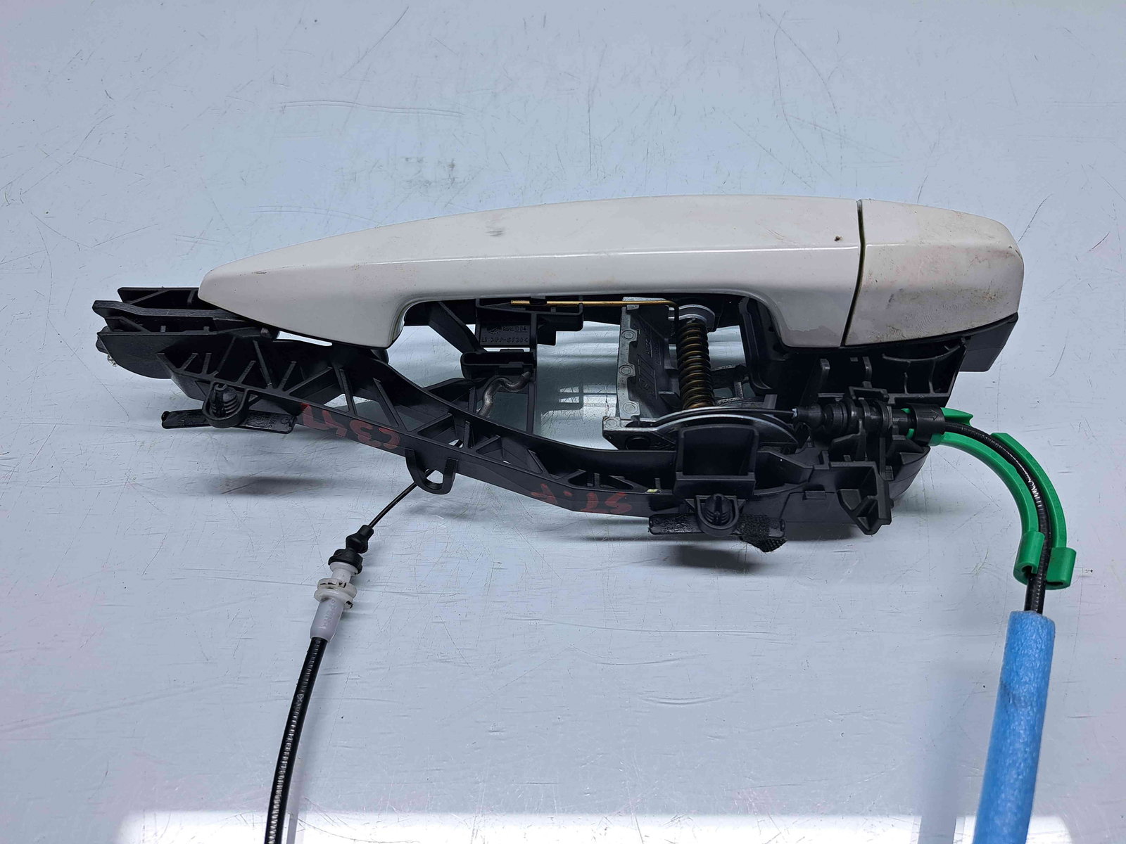 Maner usa stanga fata Bmw X1 (F48) [Fabr 2016-2022] 300 Alpinweiss III - imagine 2