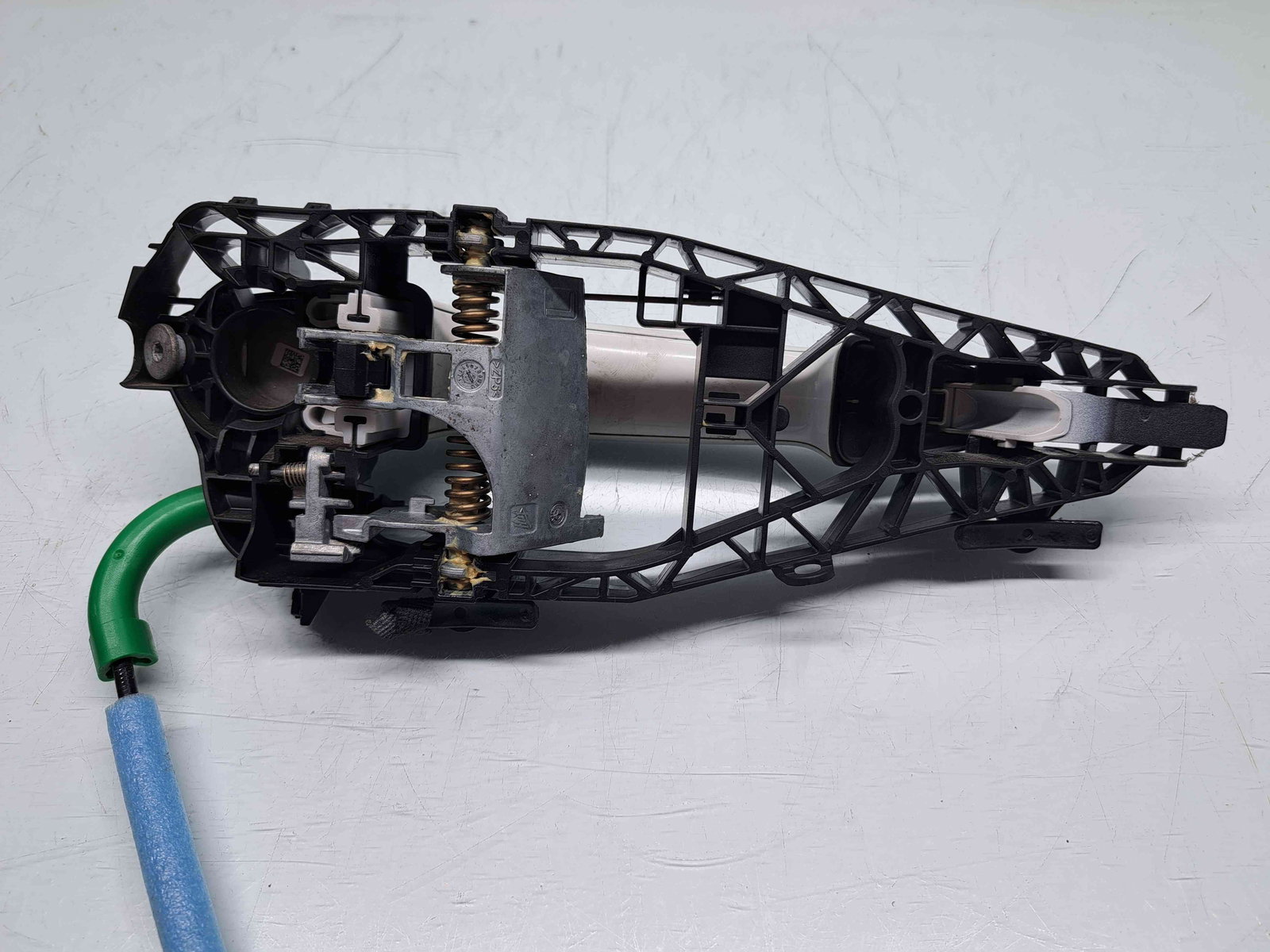 Maner usa stanga fata Bmw X1 (F48) [Fabr 2016-2022] 300 Alpinweiss III - imagine 4