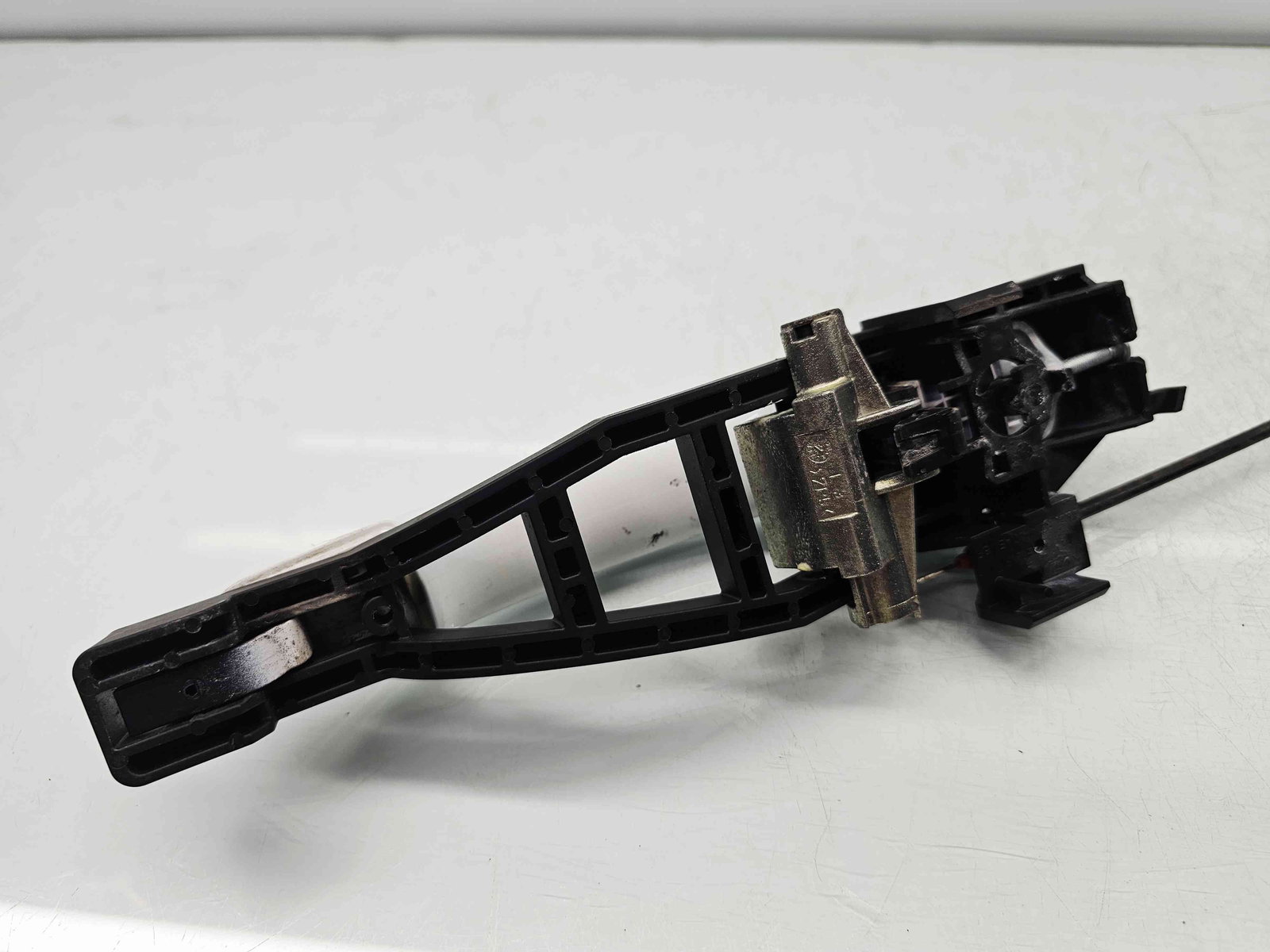 Maner usa stanga fata Ford Grand C-Max (CB7) [Fabr 2010-2015] Frozen White - imagine 4