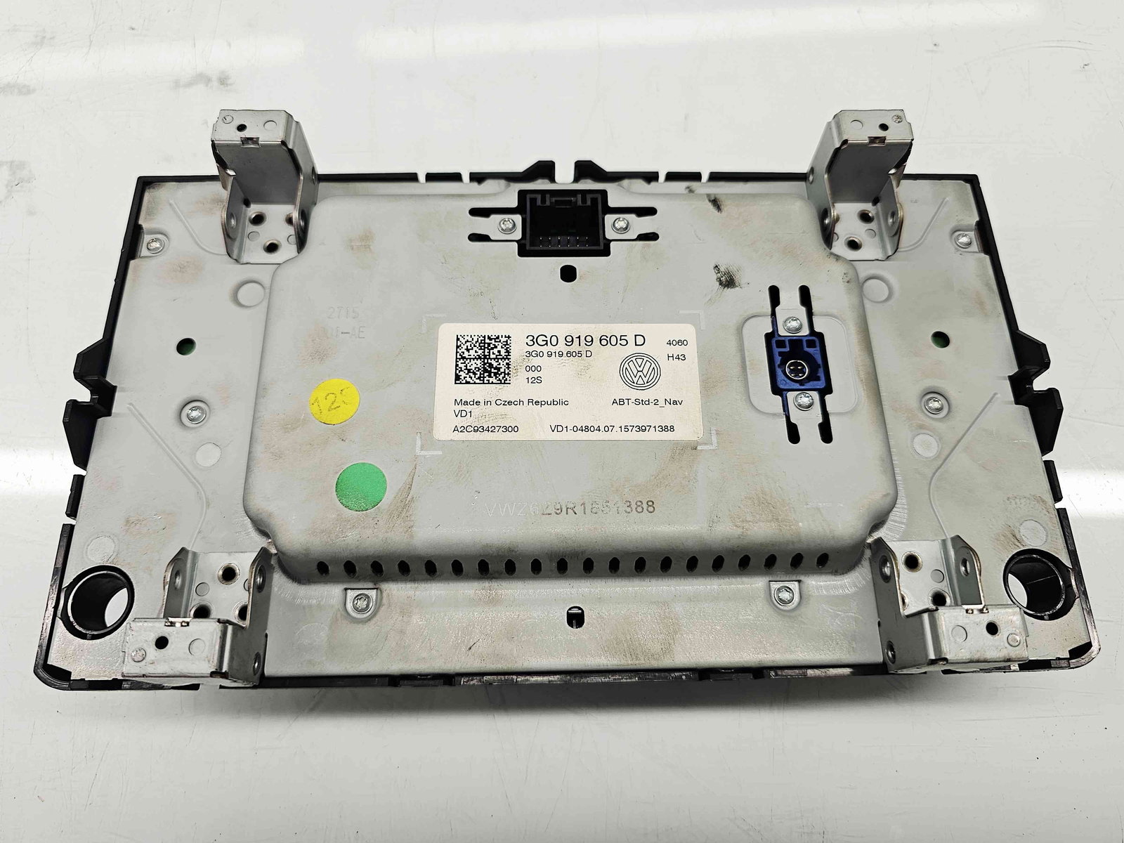 Radio CD cu navigatie Volkswagen Passat B8 (3G2) [Fabr 2015-prezent] 3G0919605D - imagine 4