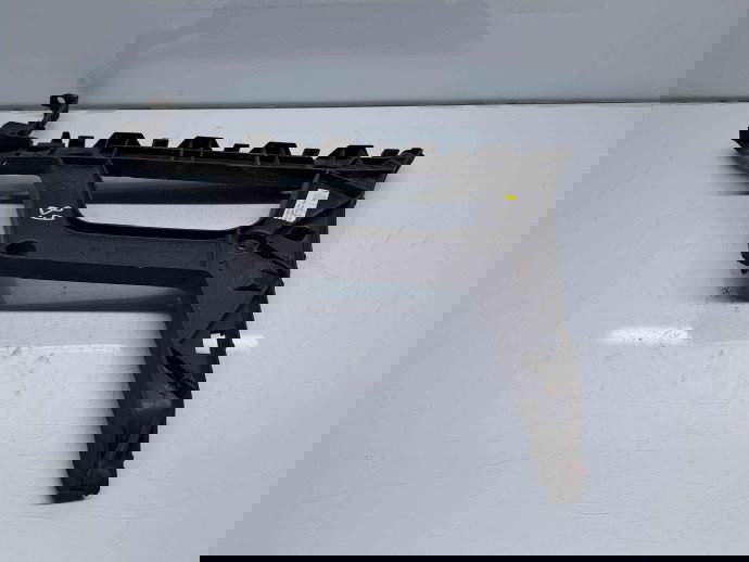 Suport bara dreapta spate Audi A4 (8K2, B8.5) Facelift [Fabr 2008-2015] 8K5807454A
