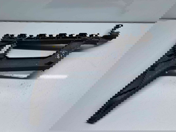 Suport bara stanga spate Audi A4 (8K2, B8.5) Facelift [Fabr 2008-2015] 8K5807453A