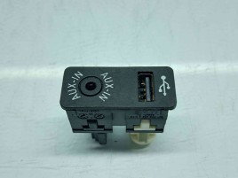  Conector auxiliar USB Bmw 1 (F20, F21) [Fabr 2011-2017] 9229246-03