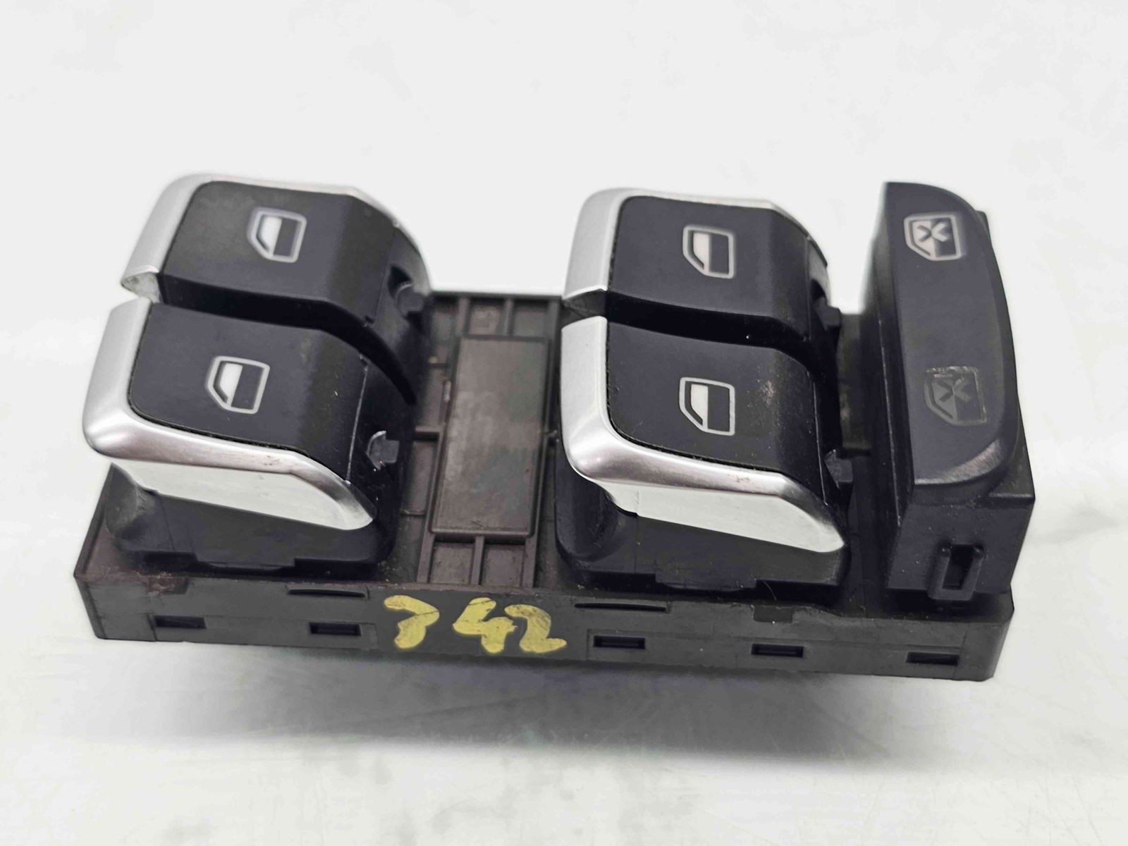 Butoane comanda geamuri sofer AUDI A5 (8T3) [Fabr 2007-2015] 8K0959851F - imagine 1