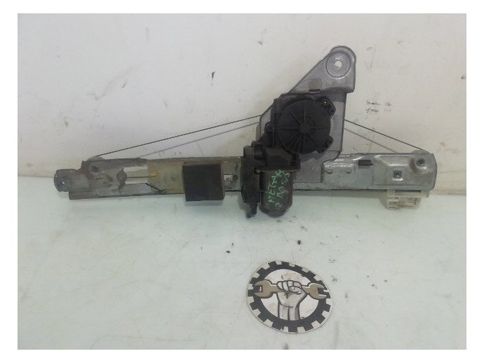 Macara geam dreapta spate Renault Megane 2 1.6 DCI OEM 2002-2008