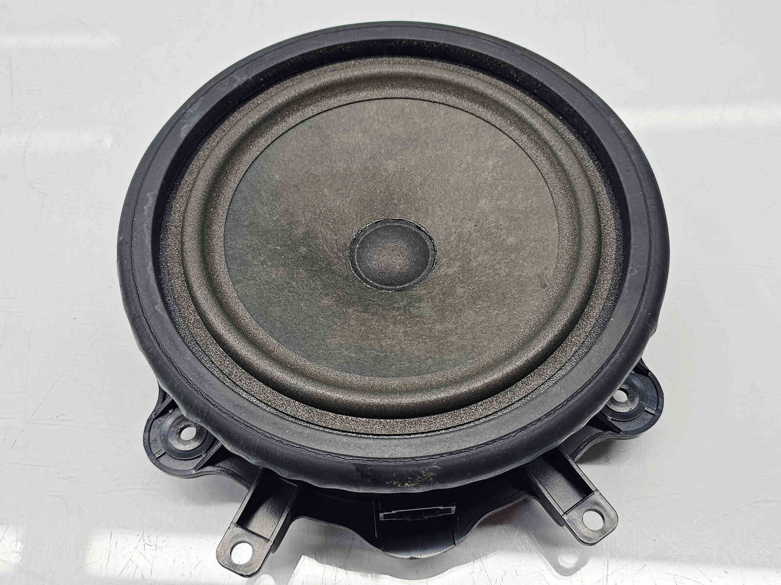 Boxa dreapta spate Audi A3 Sportback (8PA) [Fabr 2004-2013] Facelift 8P0035411C - imagine 1