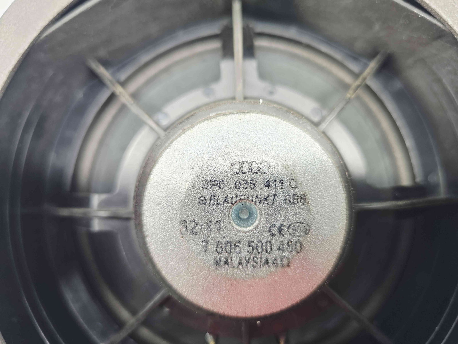 Boxa dreapta spate Audi A3 Sportback (8PA) [Fabr 2004-2013] Facelift 8P0035411C - imagine 5