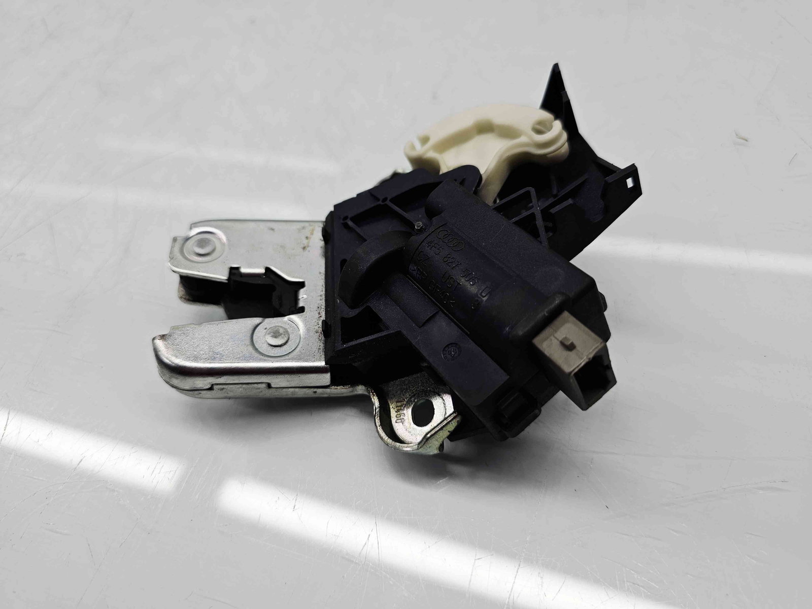 Broasca haion Audi A5 (8T3) [Fabr 2007-2015] 4F827505D - imagine 2