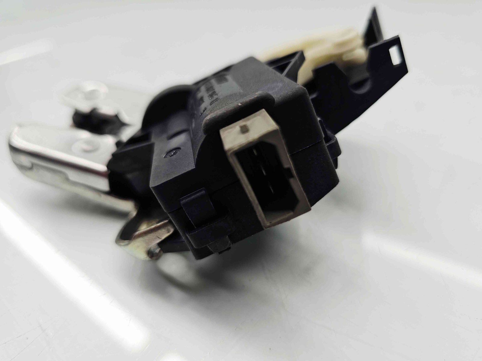 Broasca haion Audi A5 (8T3) [Fabr 2007-2015] 4F827505D - imagine 3