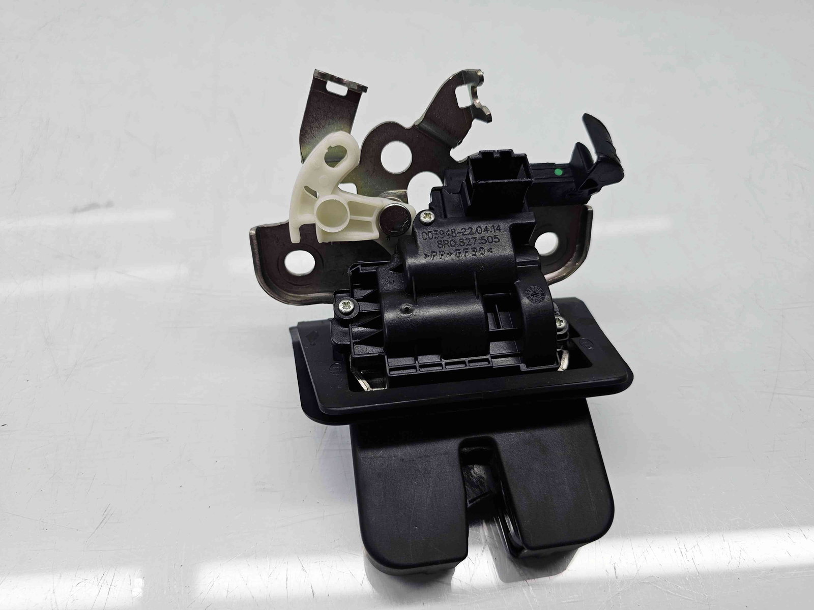 Broasca haion Audi A3 Sportback (8VA) Hatchback [Fabr 2012-2020] 8R0827505 - imagine 4