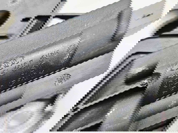 Broasca haion Audi A4 (8K2, B8.5) Facelift [Fabr 2008-2015] 4F5827505D