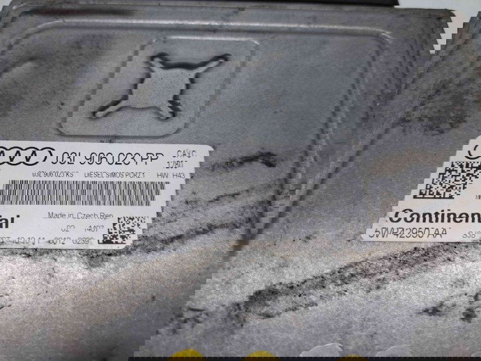 Calculator motor ECU Audi A3 Sportback (8PA) [Fabr 2004-2013] Facelift 03L906023PP 1.6 TDI CAYC 77KW / 105CP