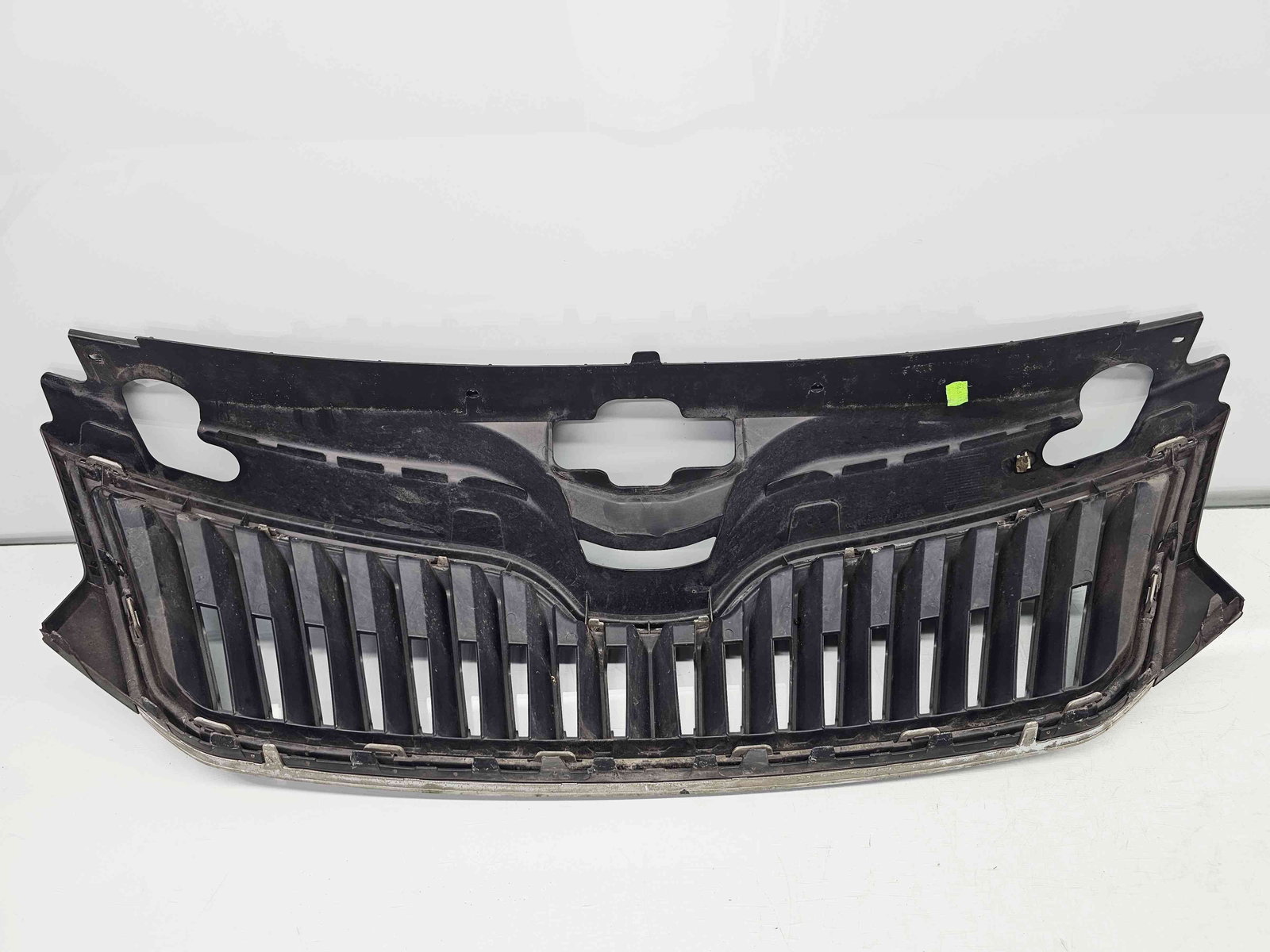 Grila bara fata Skoda Rapid (NH3) [Fabr 2012-2019] 5JA853668 - imagine 10