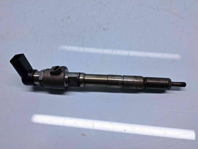 Injector Audi A3 Sportback (8PA) [Fabr 2004-2013] Facelift 03L130277B 1.6 TDI CAYC 77KW / 105CP