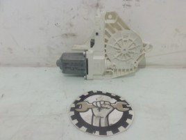 Motoras macara Audi A4 B8 2.0 TDI CJCB 8K0959812A 2007-2016