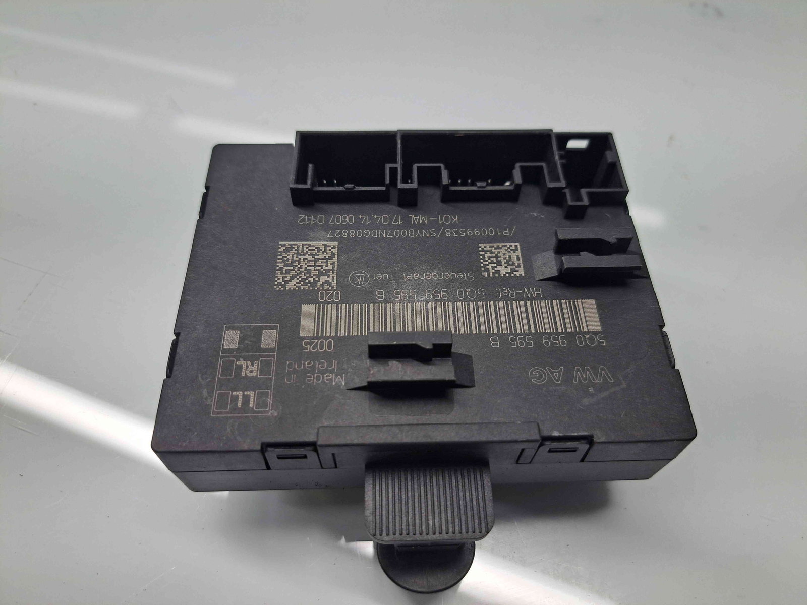 Modul confort Audi A3 Sportback (8VA) Hatchback [Fabr 2012-2020] 5Q0959595 - imagine 2