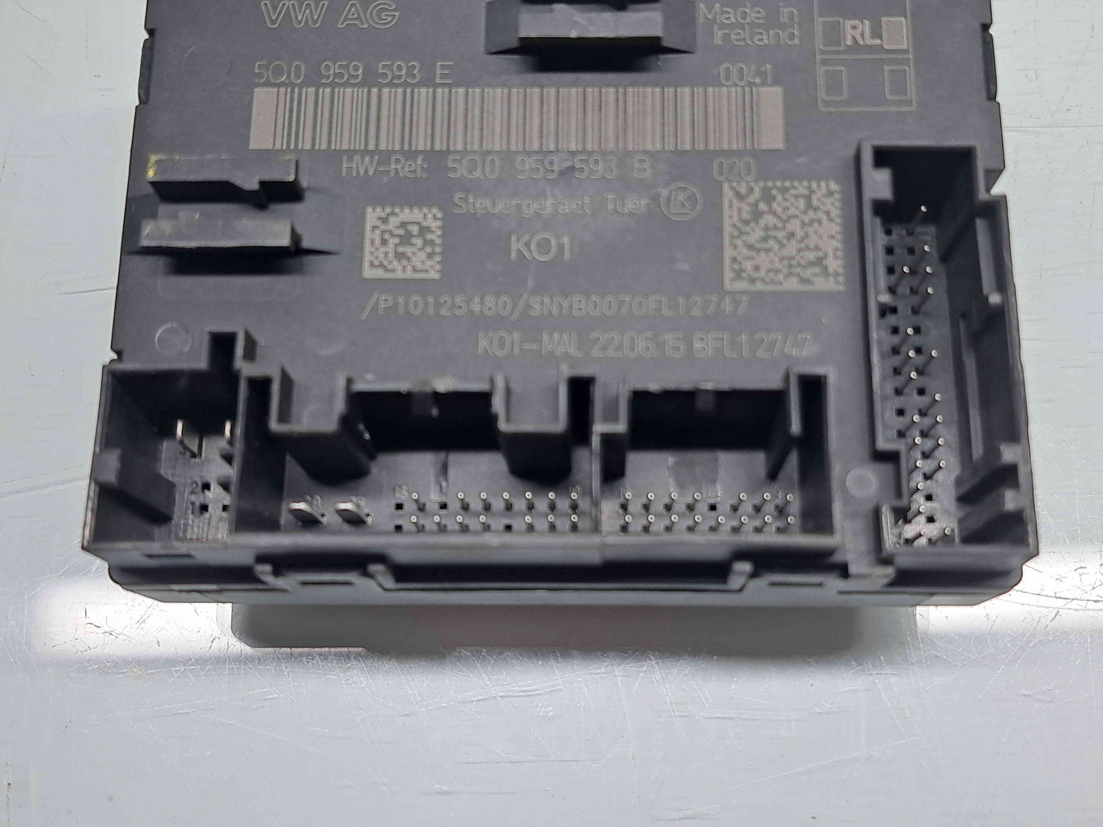 Modul confort Volkswagen Passat B8 (3G2) [Fabr 2015-prezent] 5Q0959593E - imagine 2