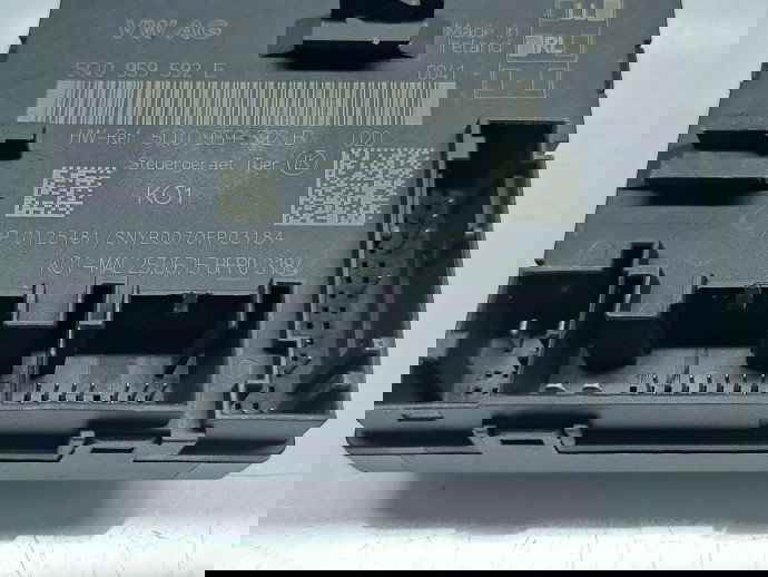  Modul confort Volkswagen Passat B8 (3G2) [Fabr 2015-prezent] 5Q0959592E