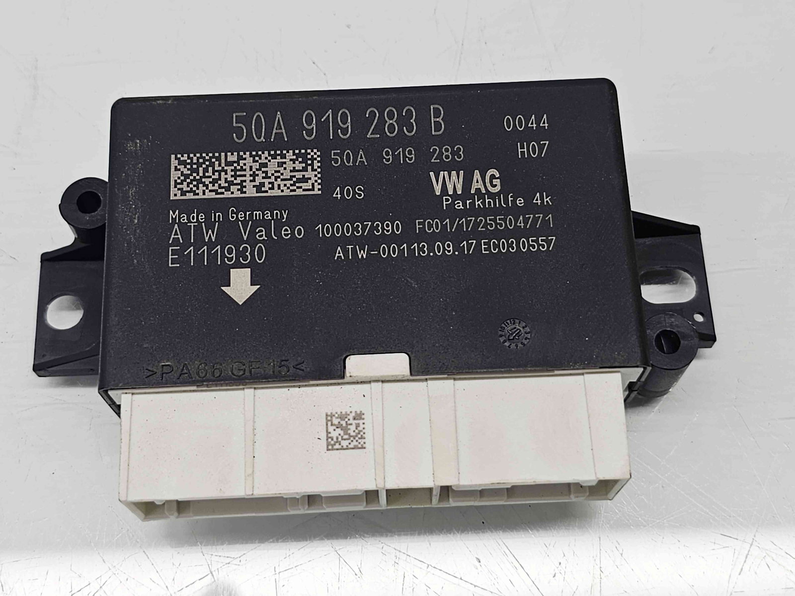 Modul senzori parcare Seat Leon ST Combi (5F8) [Fabr 2013-2018] facelift 5QA919283B - imagine 1