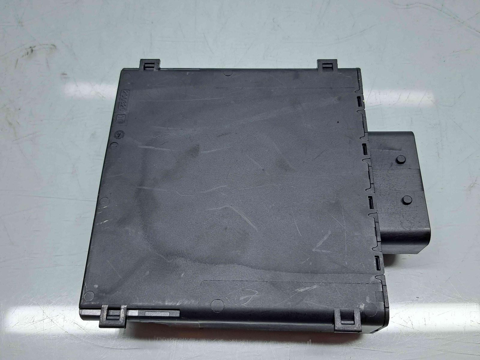 Modul stabilizator tensiune Audi A4 (8K5, B8) Avant [Fabr 2008-2015] 8K0959663B - imagine 3