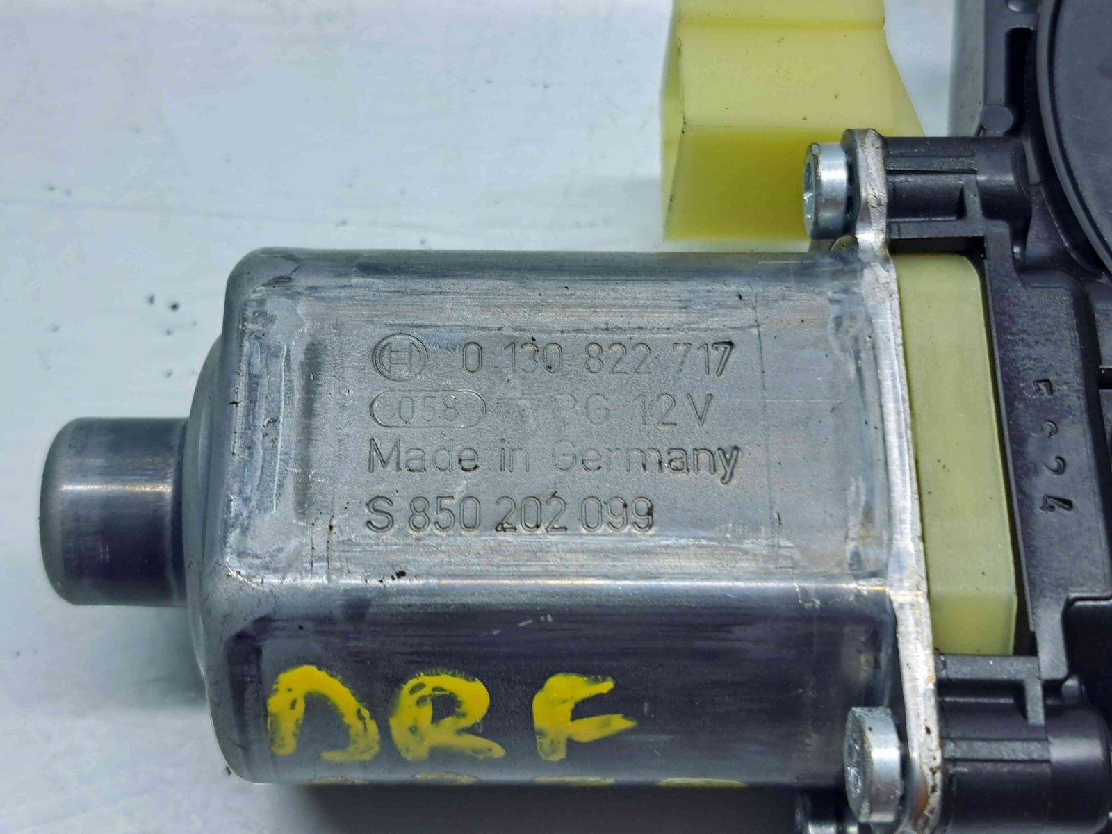 Motoras geam dreapta fata Audi A3 Sportback (8VA) Hatchback [Fabr 2012-2020] S850202099 - imagine 4