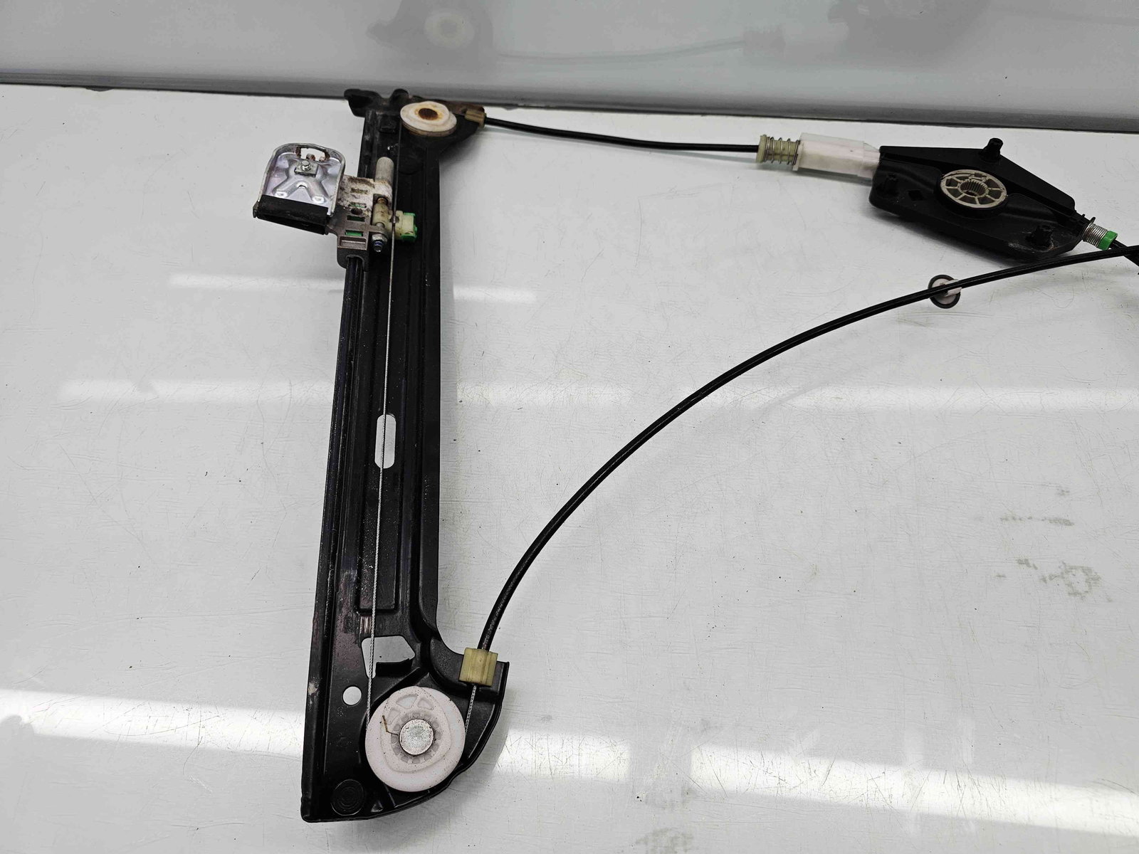 Motoras geam dreapta fata Audi A5 (8T3) [Fabr 2007-2015] 810959802B - imagine 2