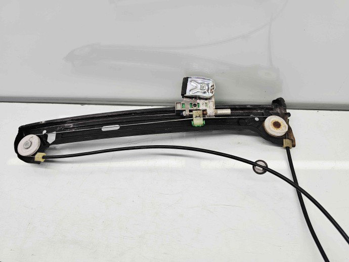 Motoras geam dreapta fata Audi A5 (8T3) [Fabr 2007-2015] 810959802B