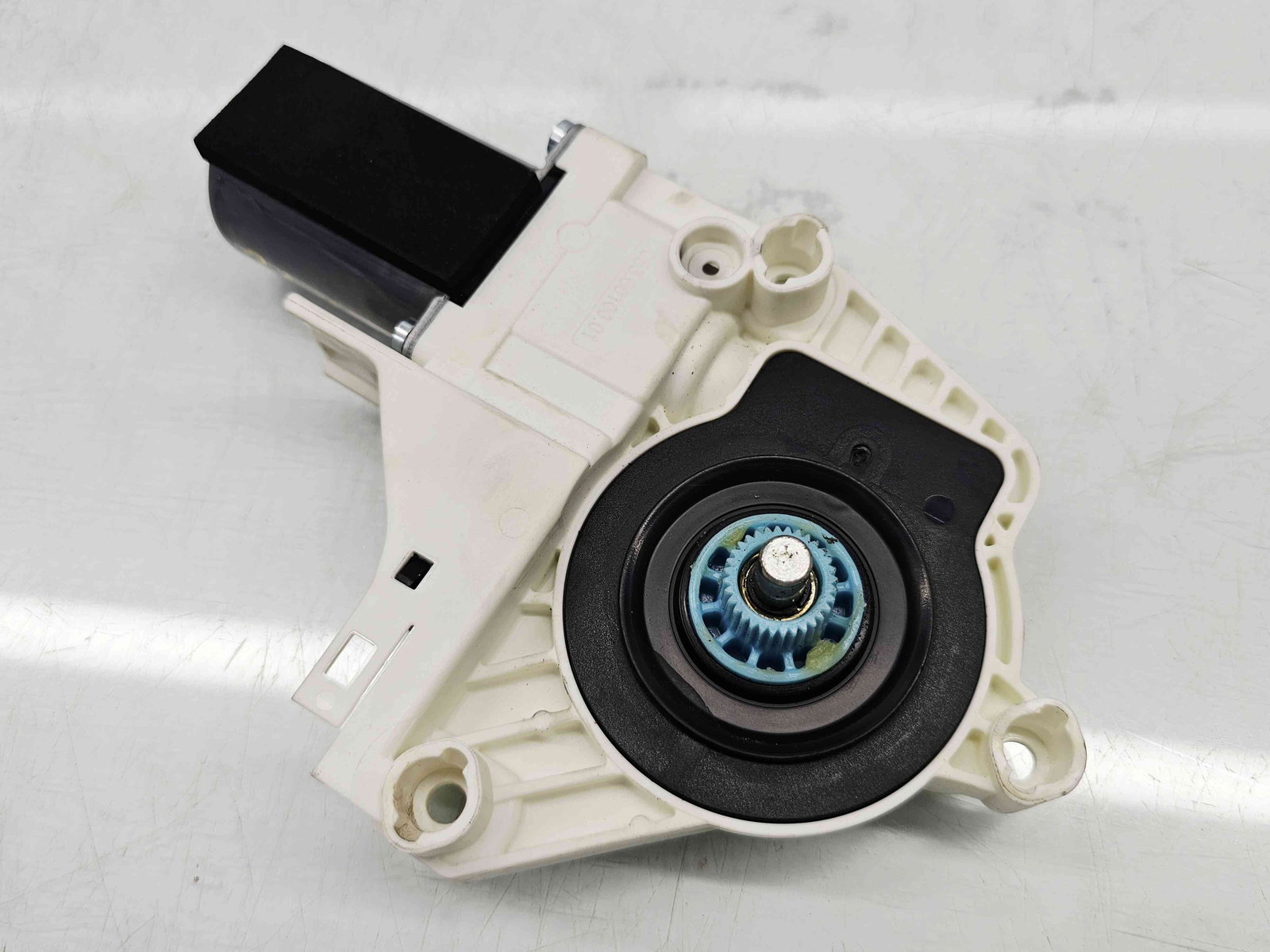 Motoras geam dreapta fata Audi A4 (8K2, B8.5) Facelift [Fabr 2008-2015] 8K0959802A - imagine 1