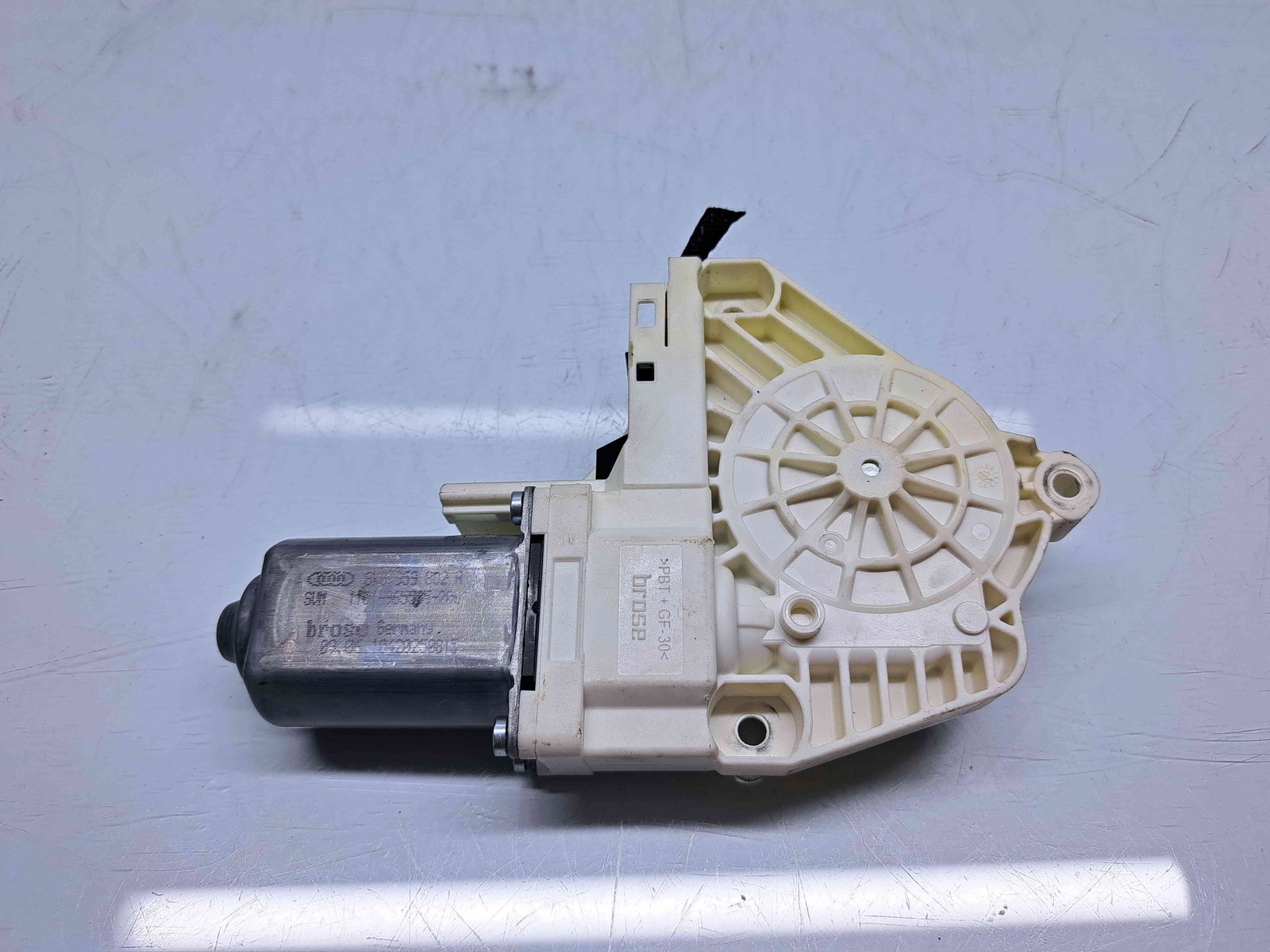 Motoras geam dreapta fata Audi A4 (8K5, B8) Avant [Fabr 2008-2015] 8K0959802A - imagine 1