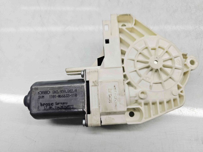 Motoras geam dreapta fata Audi A4 (8K2, B8) [Fabr 2008-2015] 8K0959802A