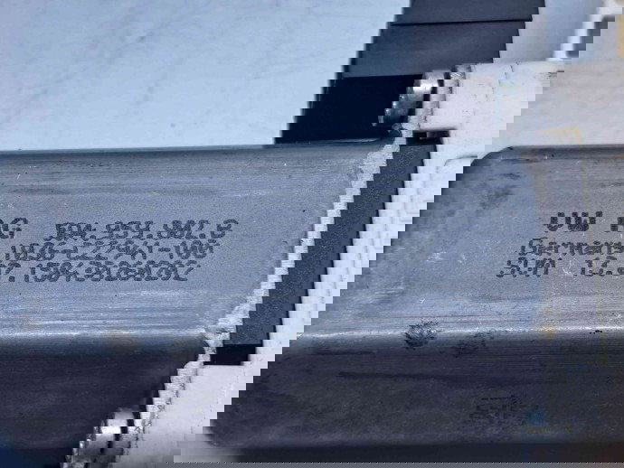 Motoras geam dreapta fata Volkswagen Passat B8 (3G2) [Fabr 2015-prezent] 5Q4959802B