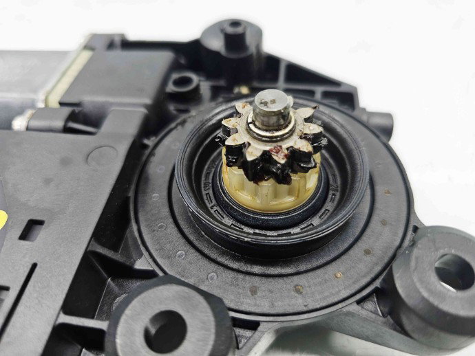 Motoras geam dreapta fata Renault Scenic 3 (J95) Facelift [Fabr 2009-2015] 807306335R