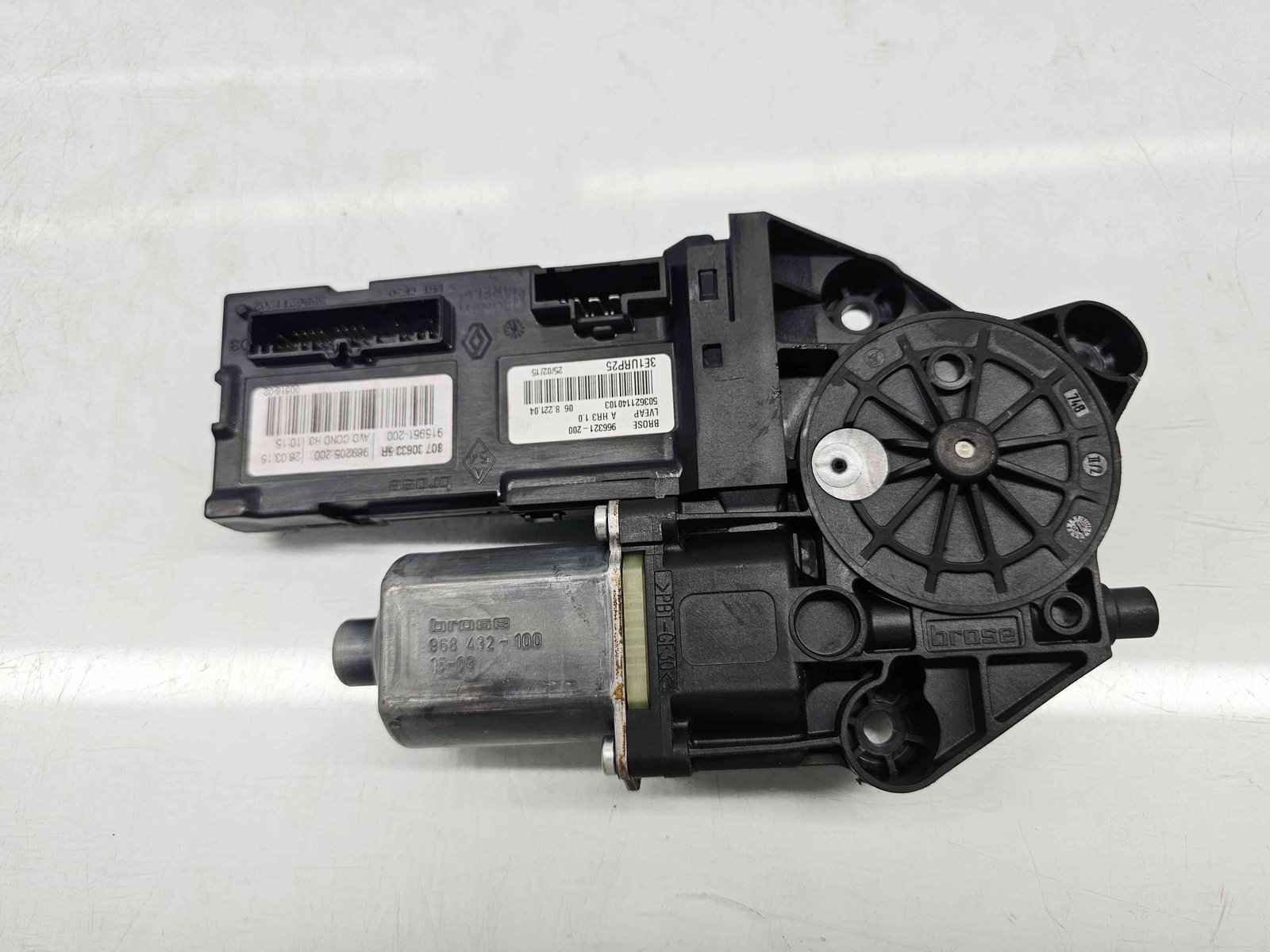 Motoras geam dreapta fata Renault Scenic 3 (J95) Facelift [Fabr 2009-2015] 807306335R - imagine 3