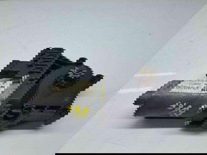 Motoras geam dreapta fata Opel Zafira B (A05) facelift [Fabr 2006-2011] 13132435