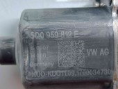 Motoras geam dreapta spate Seat Leon ST Combi (5F8) [Fabr 2013-2018] facelift 5Q0959812E