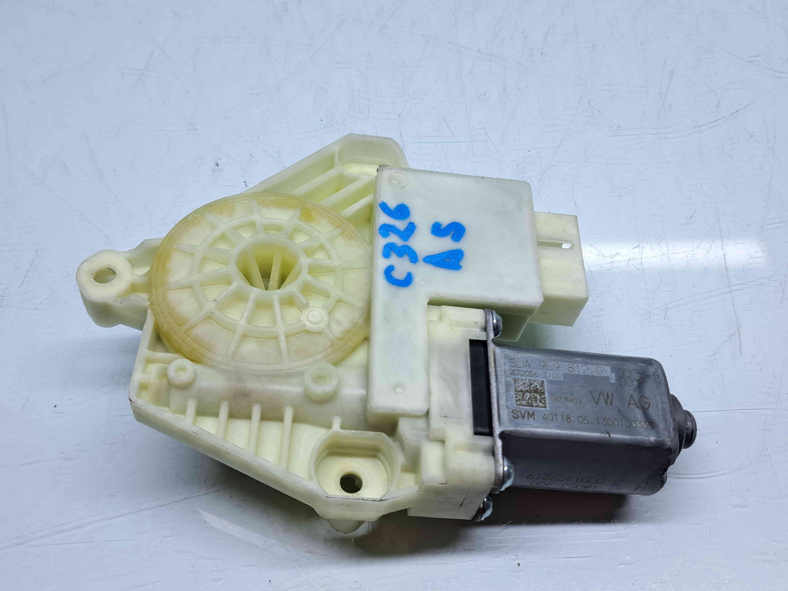 Motoras geam dreapta spate Skoda Rapid (NH3) [Fabr 2012-2019] 5JA959812G - imagine 3