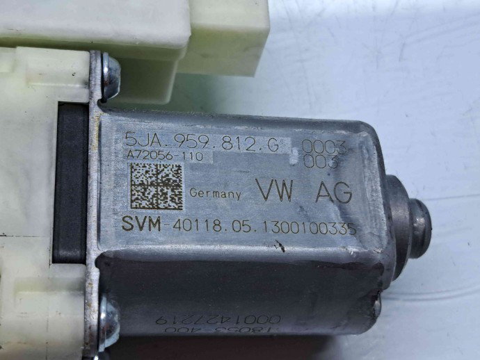 Motoras geam dreapta spate Skoda Rapid (NH3) [Fabr 2012-2019] 5JA959812G