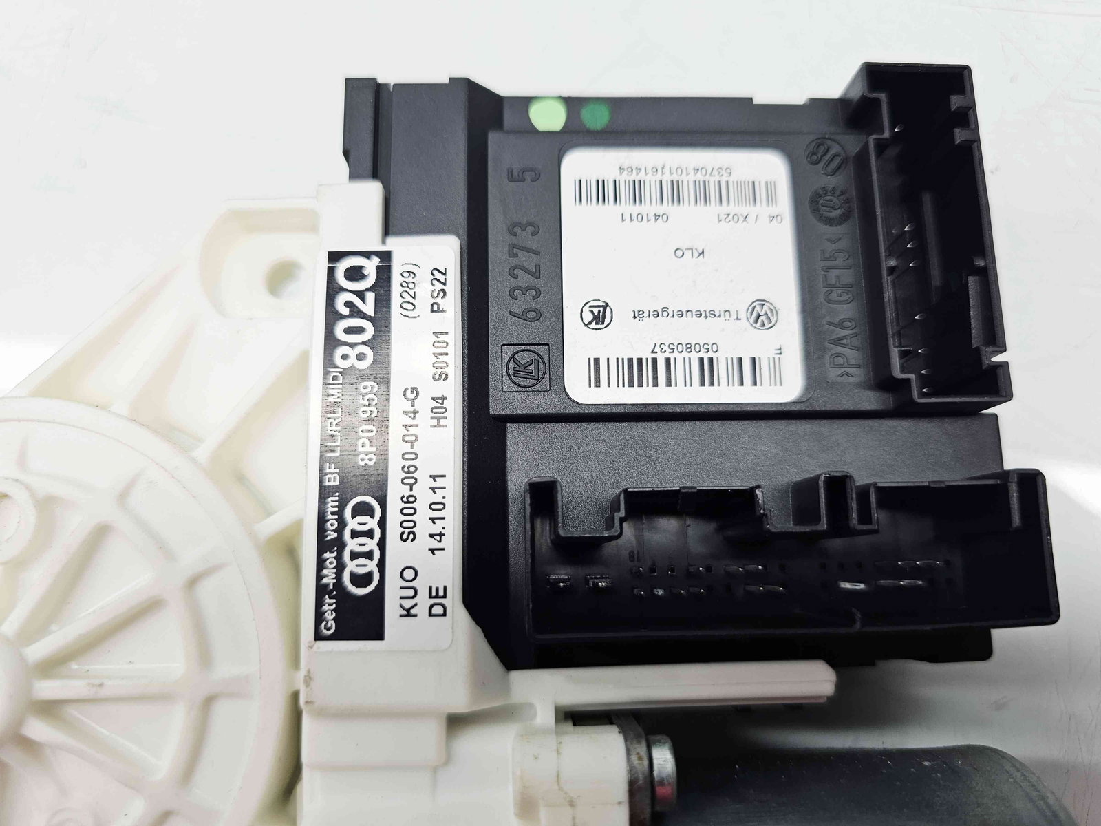 Motoras geam stanga fata Audi A3 Sportback (8PA) [Fabr 2004-2013] Facelift 8P0959802Q - imagine 4