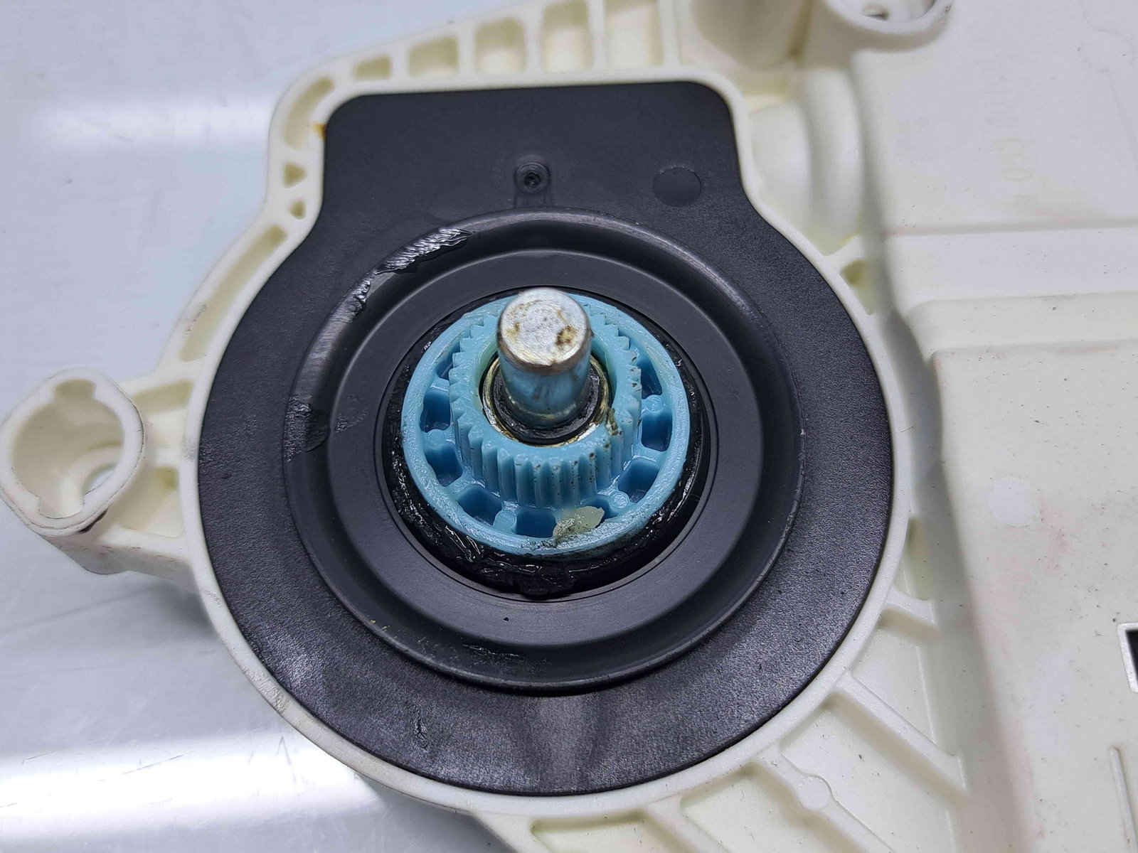 Motoras geam stanga fata Audi A4 (8K2, B8.5) Facelift [Fabr 2008-2015] 8K0959801A - imagine 4