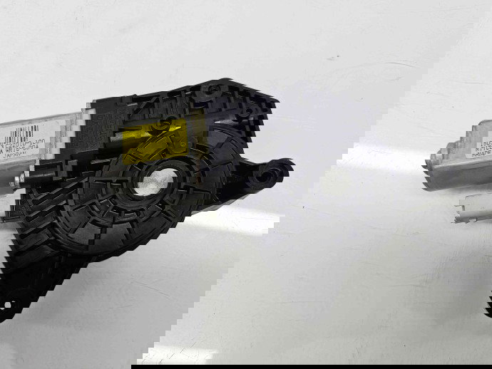 Motoras geam stanga fata Renault Kadjar [Fabr 2015-prezent] C22010100