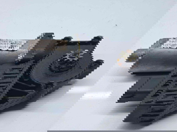 Motoras geam stanga fata Opel Zafira B (A05) facelift [Fabr 2006-2011] 13132434