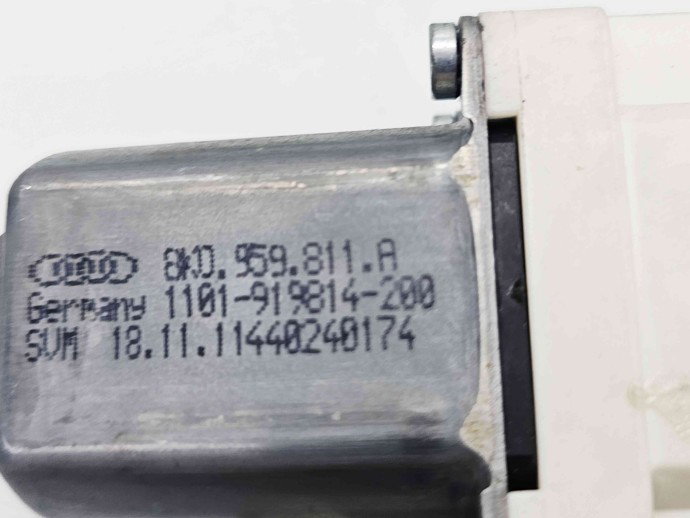 Motoras geam stanga spate Audi A4 (8K2, B8) [Fabr 2008-2015] 8K0959811A
