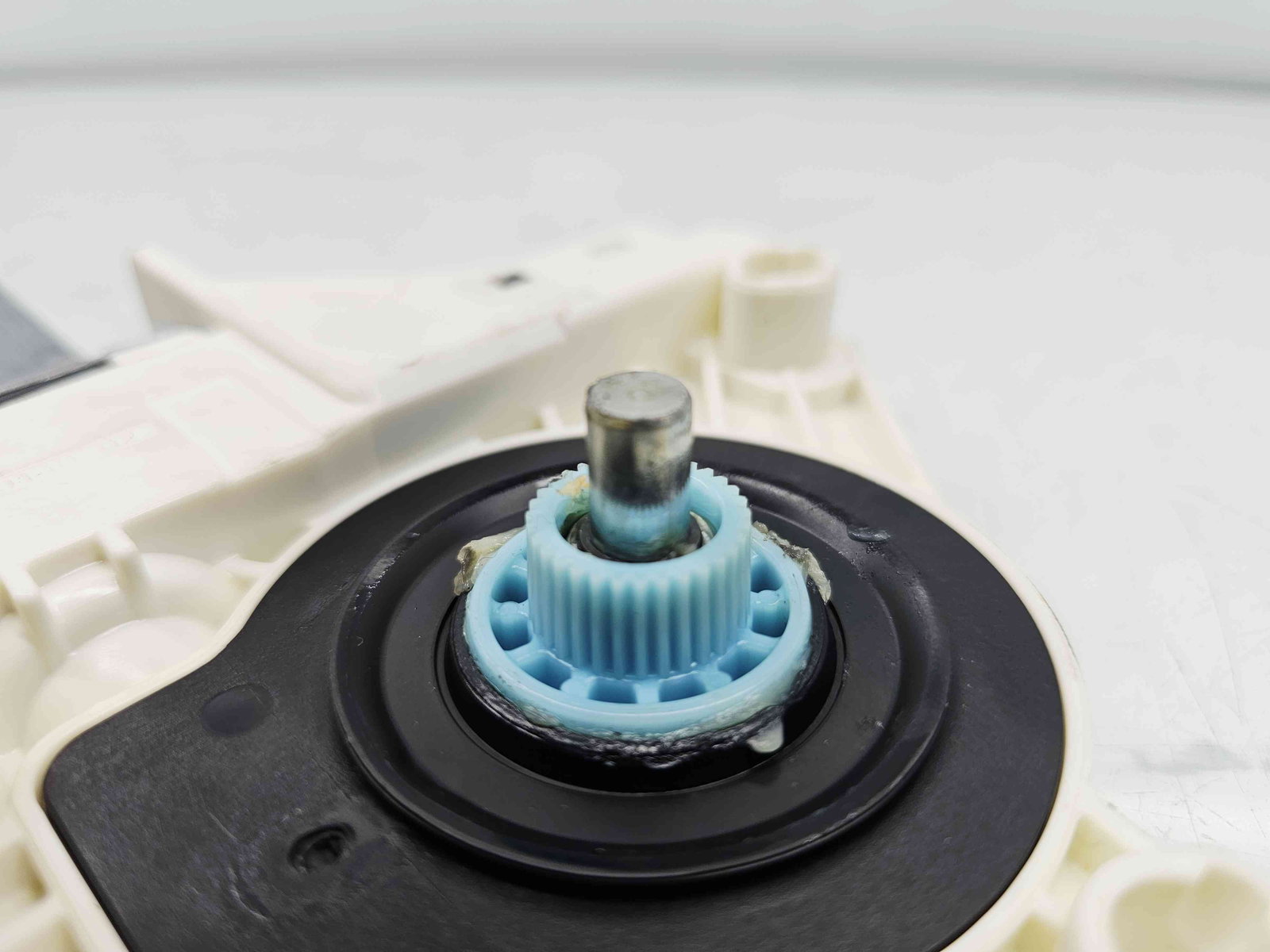 Motoras geam stanga spate Audi A4 (8K2, B8.5) Facelift [Fabr 2008-2015] 8K0959811A - imagine 2