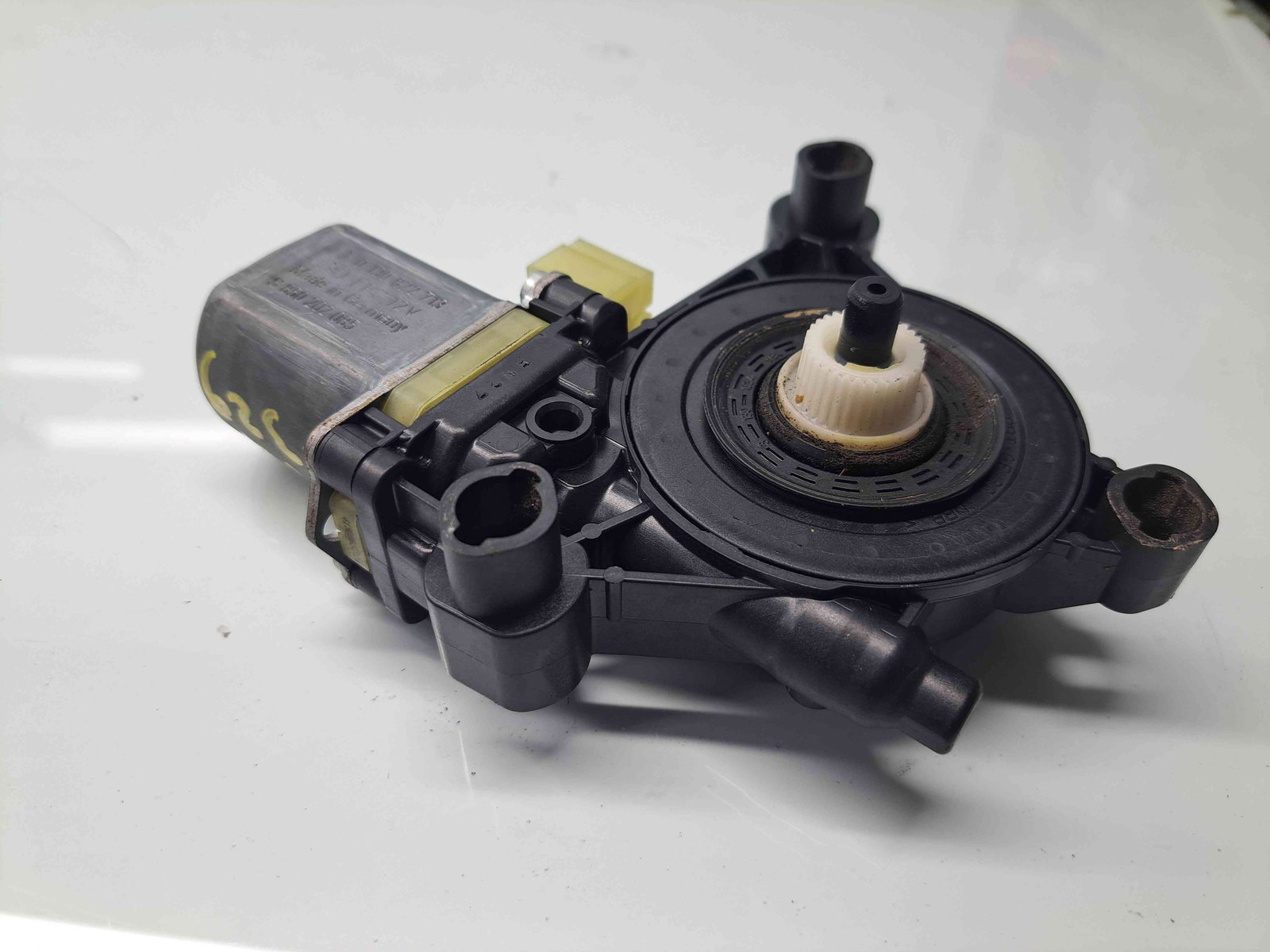 Motoras geam stanga spate Audi A3 Sportback (8VA) Hatchback [Fabr 2012-2020] 850202085 - imagine 1