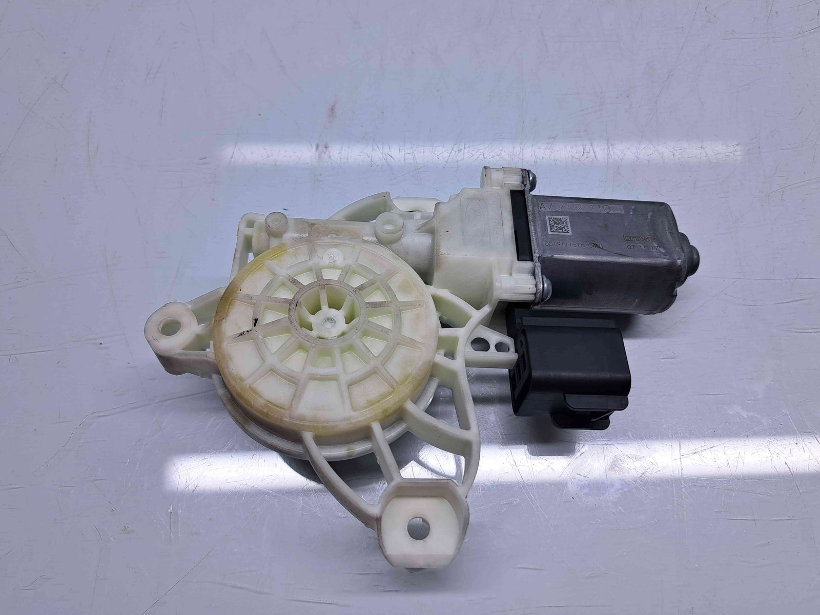 Motoras geam stanga spate Ford Fiesta 8 [Fabr 2017-2025] A75652-110 - imagine 1