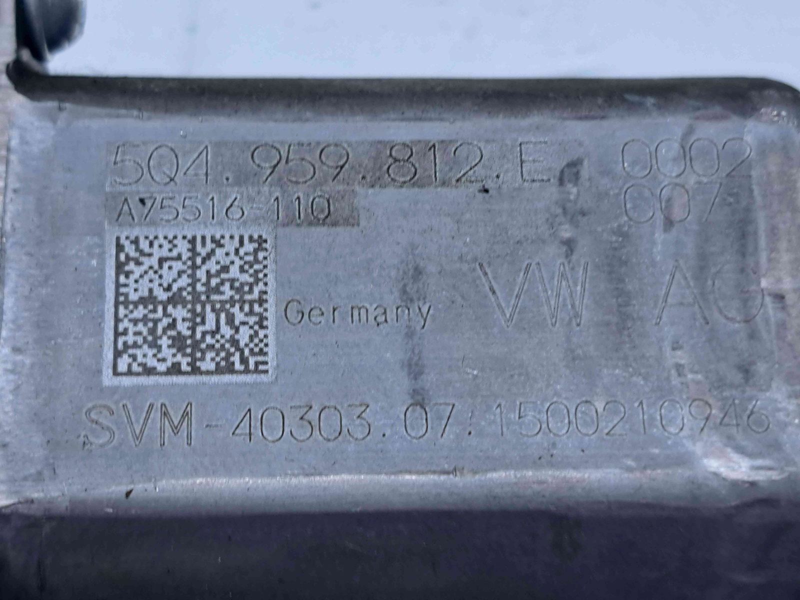 Motoras geam stanga spate Volkswagen Passat B8 (3G2) [Fabr 2015-prezent] 5Q4959812E - imagine 2